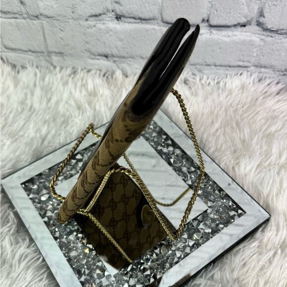 AUTHENTIC GUCCI Wallet - Picture 4 of 13